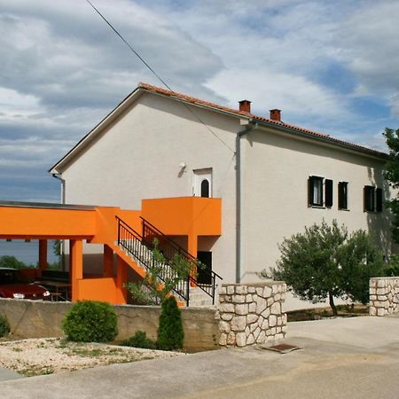 Apartments With A Parking Space Novi Vinodolski - 5514 Luaran gambar