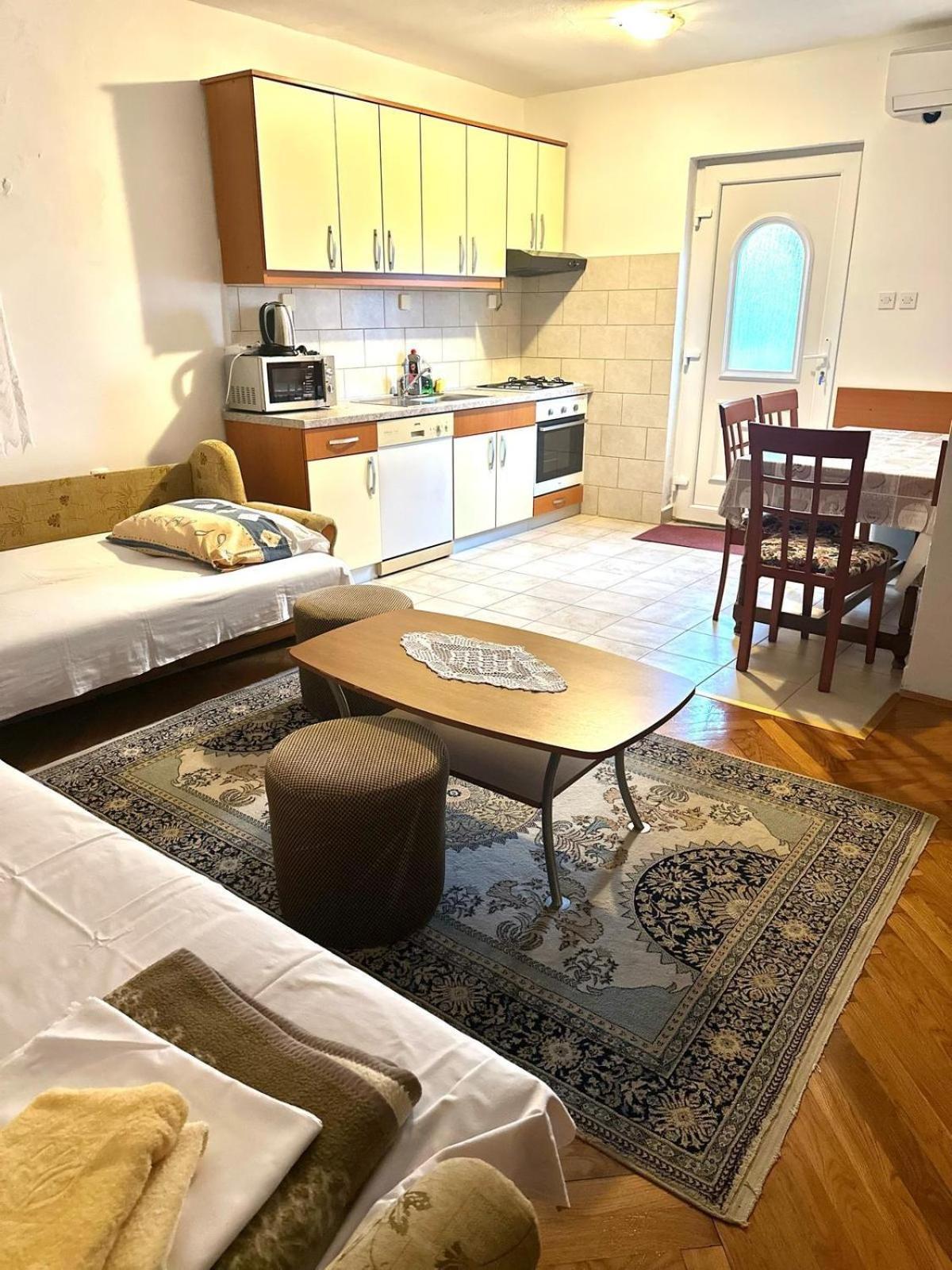 Apartments With A Parking Space Novi Vinodolski - 5514 Luaran gambar